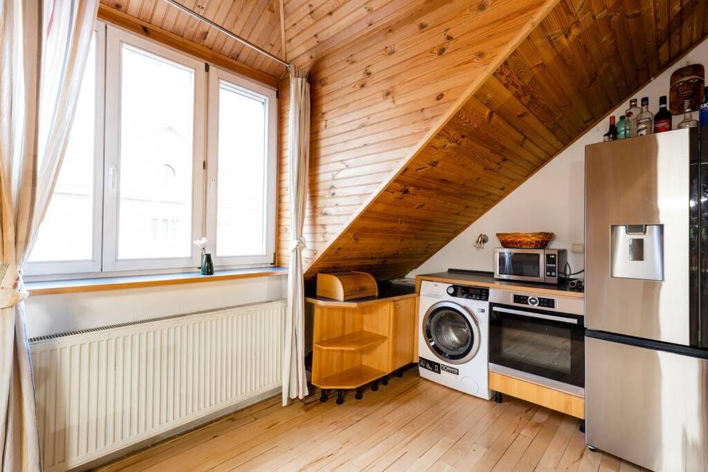 Rooftop 180M2 Loft With Private Sauna, Братислава Екстер'єр фото