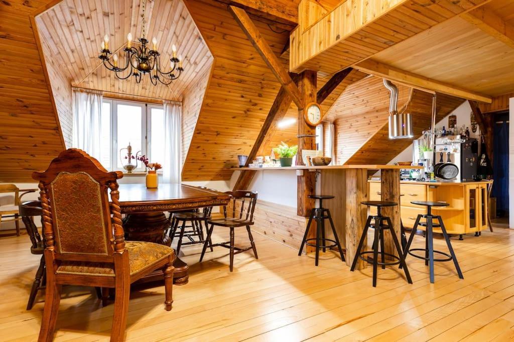 Rooftop 180M2 Loft With Private Sauna, Братислава Екстер'єр фото