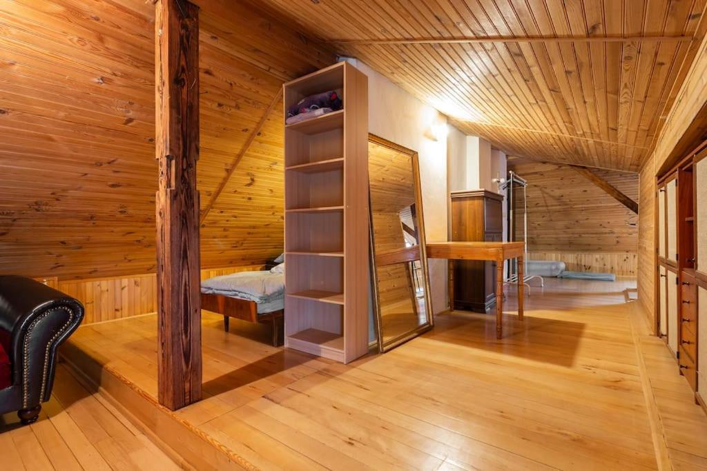 Rooftop 180M2 Loft With Private Sauna, Братислава Екстер'єр фото